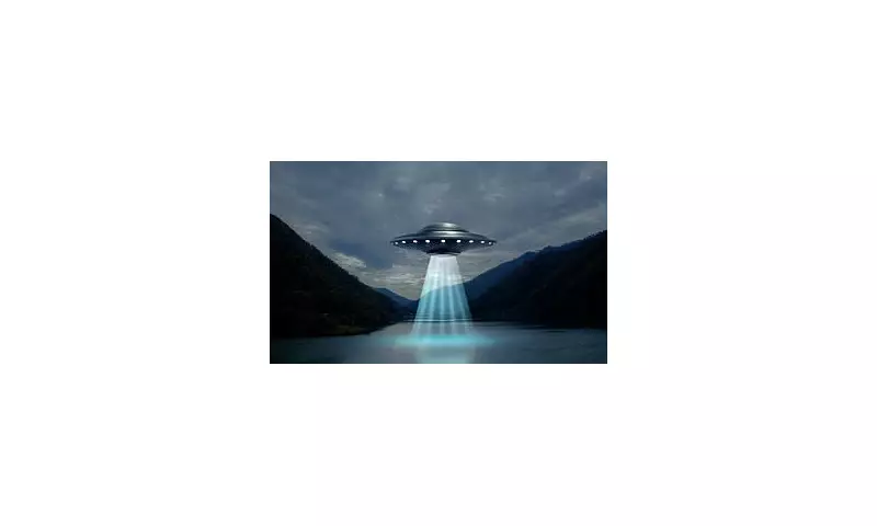 Christmas UFO Sightings Surge 75%: Experts Reveal Festive Cause