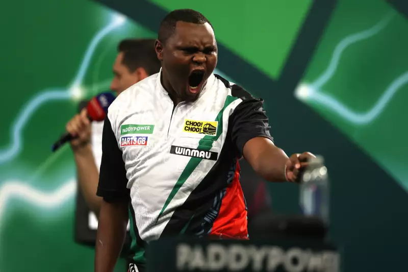 Darts Star Munyua Tried to Pocket Ally Pally Wasp for Luck in Shock Win