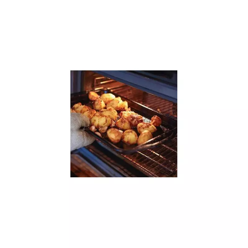 Delia Smith's 5-Step Guide to Perfect Crispy Roast Potatoes