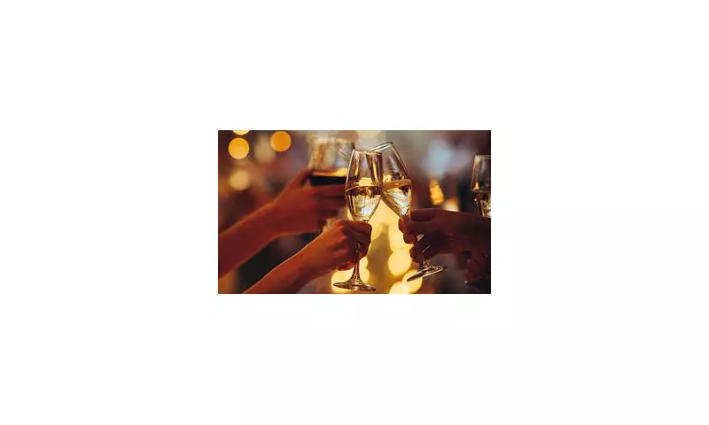 Festive Cheer for the Brain? Study Finds Moderate Drinking May Cut Dementia Risk