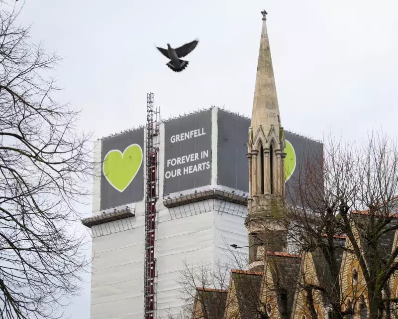 Government urged to ban Grenfell firms from public contracts