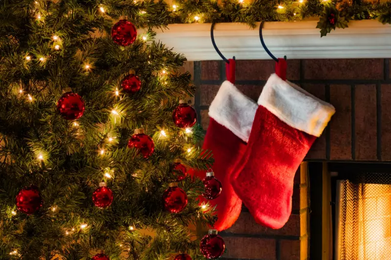 How Being My Own Santa Transformed My Single-Parent Christmas