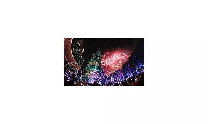 Indonesia Cancels New Year Celebrations After Deadly Floods Kill 1,100