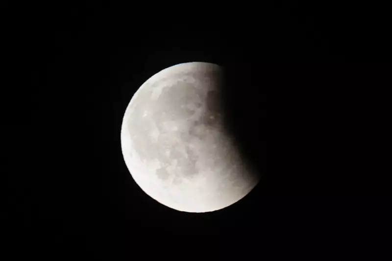 Irish Astronomer Captures First-Ever Video of Lunar Impact Flash
