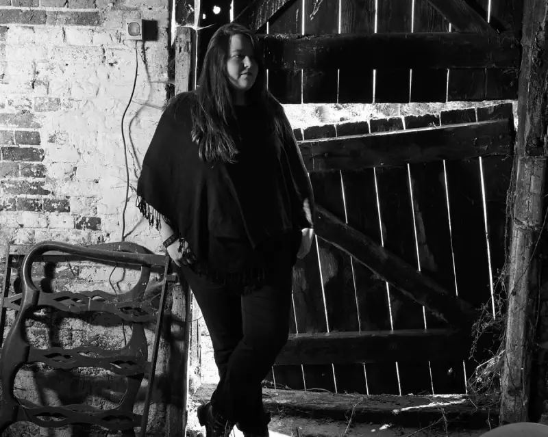 Laura Cannell's Brightly Shone the Moon: A Haunting, Bleak Take on Christmas Carols