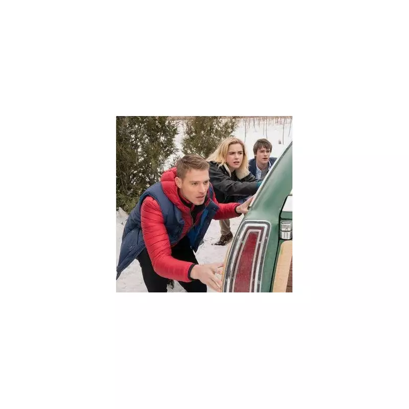 Let It Snow: Netflix's 2019 Festive Hit Hailed as Teen Love Actually