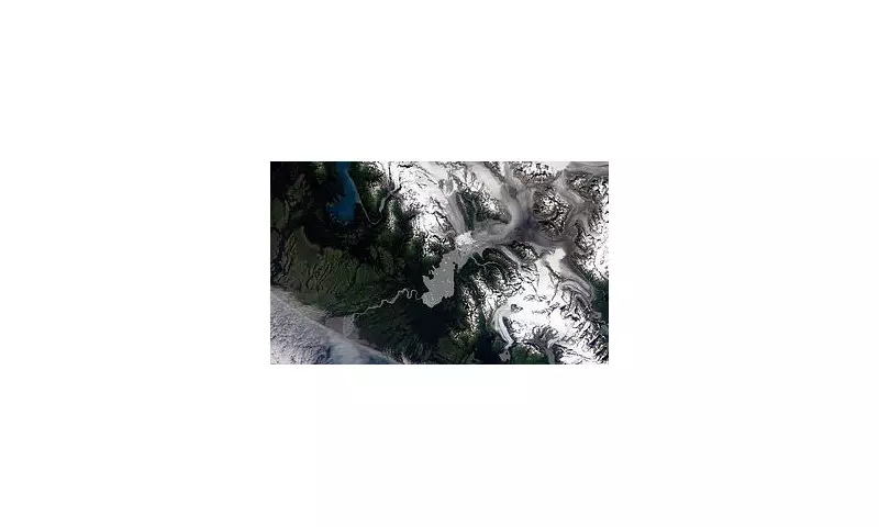 Magnitude 7 Earthquake Strikes Alaska, Tremors Felt in Canada