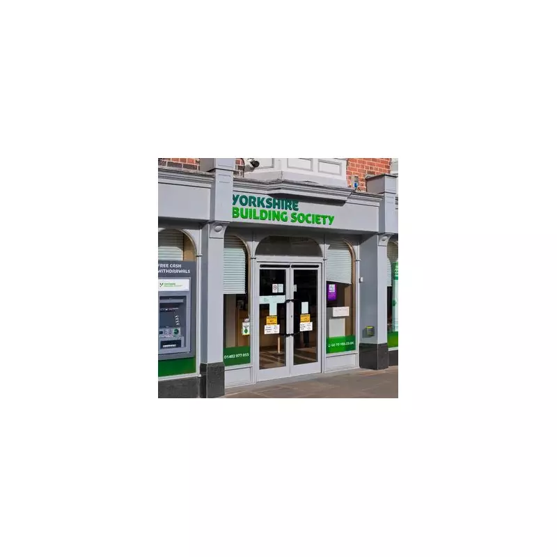 Millions Miss Out on £20bn as £526bn Idles in Low-Interest Accounts