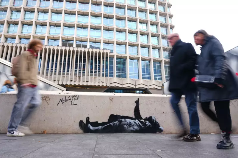 New Banksy Mural Appears in London: First Confirmed Work Since September