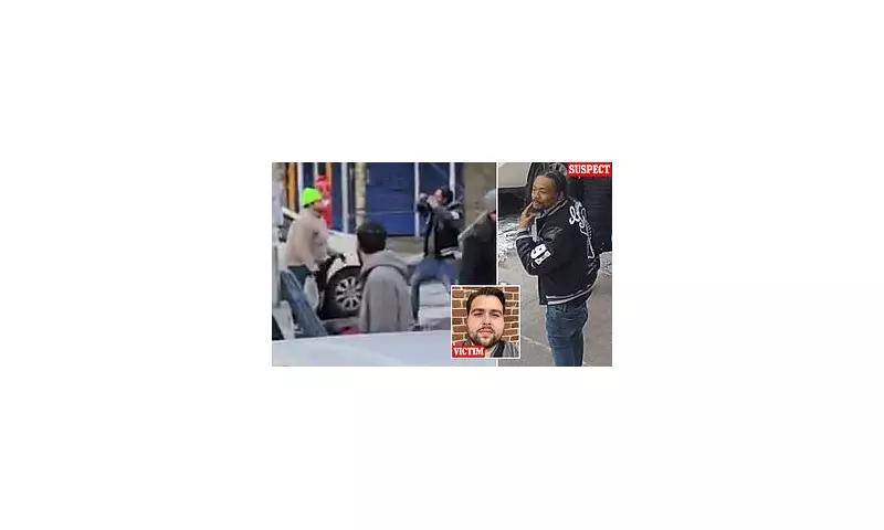 NYC Police Hunt Knifeman After Antisemitic Attack in Brooklyn