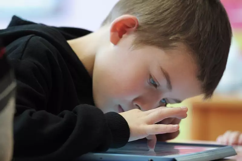 Over 800,000 UK Under-Fives on Social Media, Alarming Study Reveals