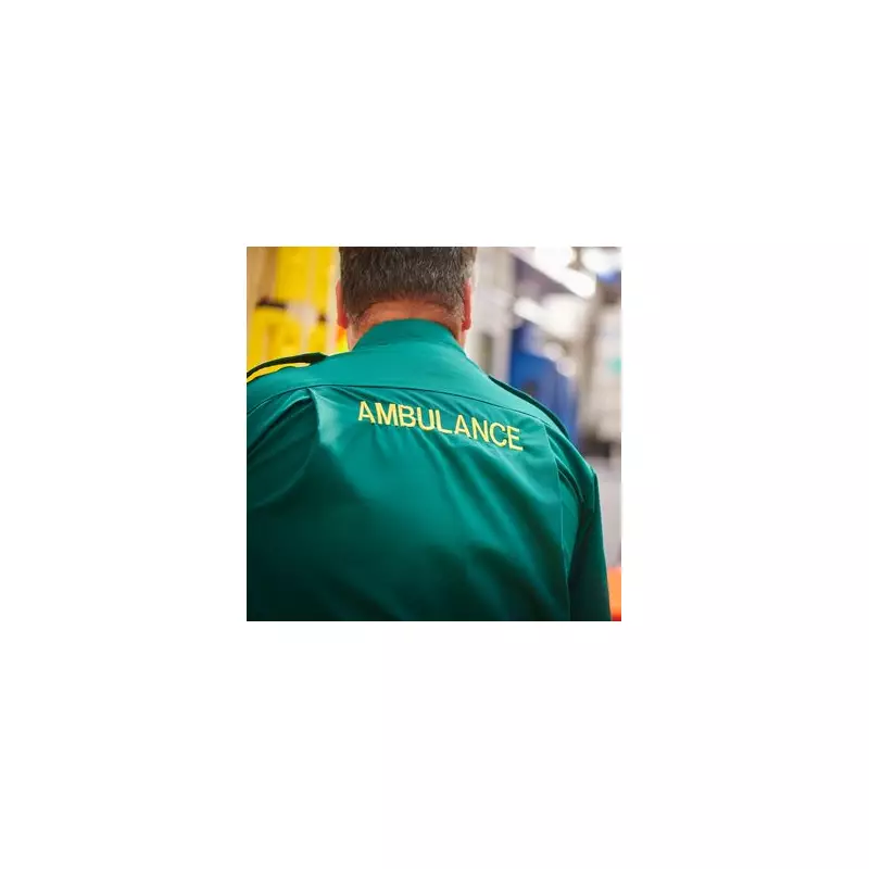 Paramedic Urges Brits to Make 3 Simple Changes Now to Dodge January Flu