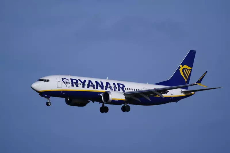 Ryanair Flight FR1121 Forced Back to Birmingham After Severe Turbulence Injures Passengers