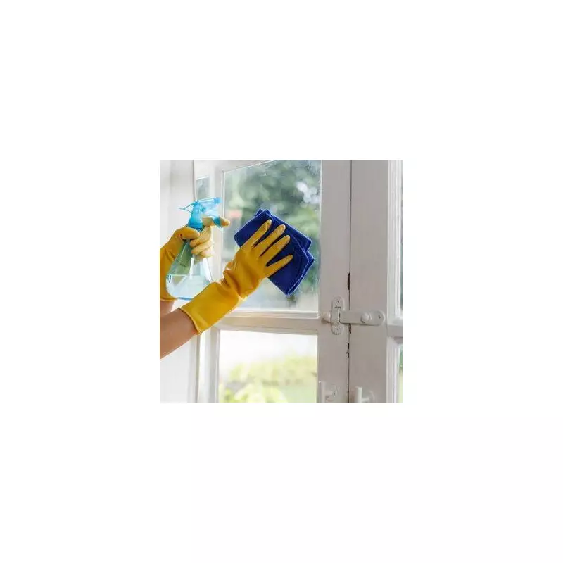 Stop Window Condensation For Weeks With A Drop Of Washing-Up Liquid