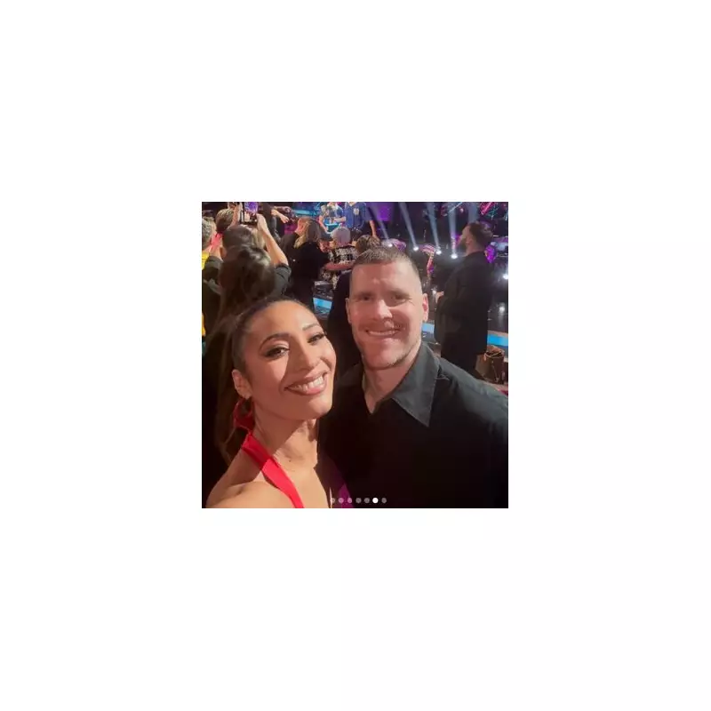 Strictly's Karen Hauer, 43, shares passionate final snap with boyfriend Simon Davidson