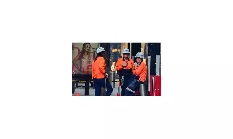 Sydney Heatwave: Construction Workers Stop Work as Temperatures Hit 38C
