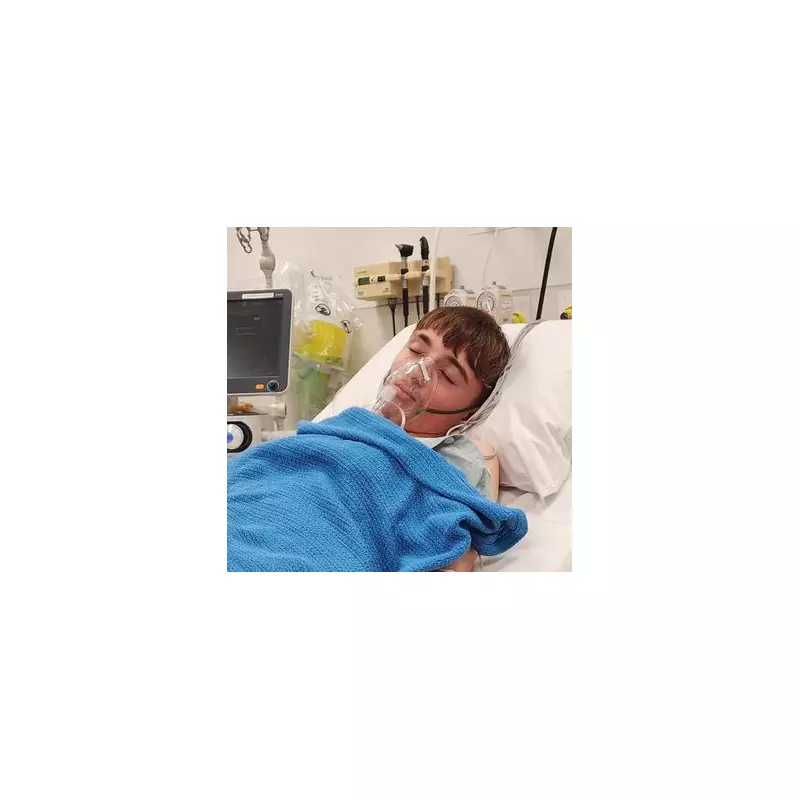 Teen's Lungs Turn Black After 3 Years of Vaping, Leading to Collapse