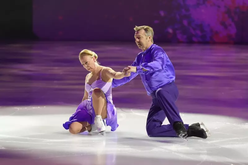 Torvill & Dean Knighted in New Year Honours as Lionesses & Red Roses Shine