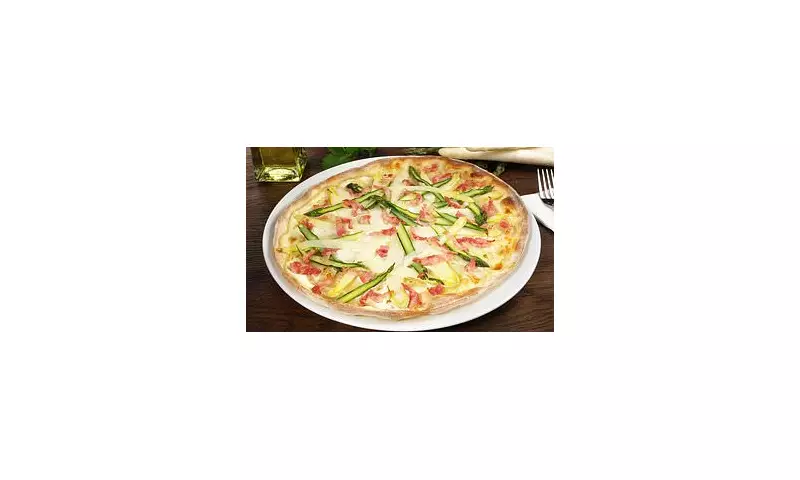 Tourist brands Germany racist after hotel 'one pizza, one plate' rule