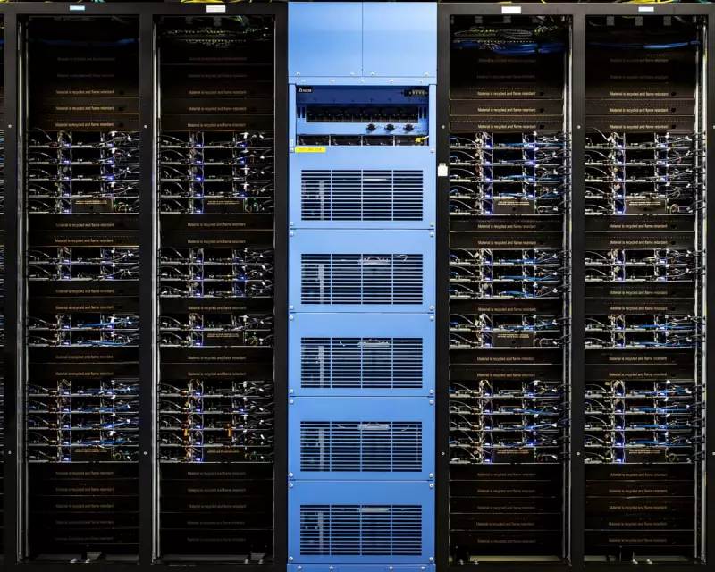 UK Economy Returns to Growth: Data Centres and Consumer Spending Lead Recovery