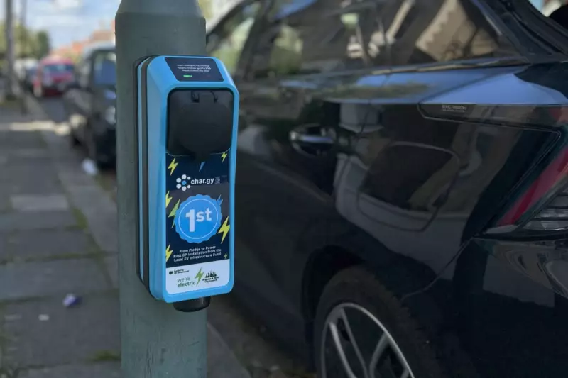 UK Government Cuts Red Tape to Accelerate Public EV Charger Rollout in England