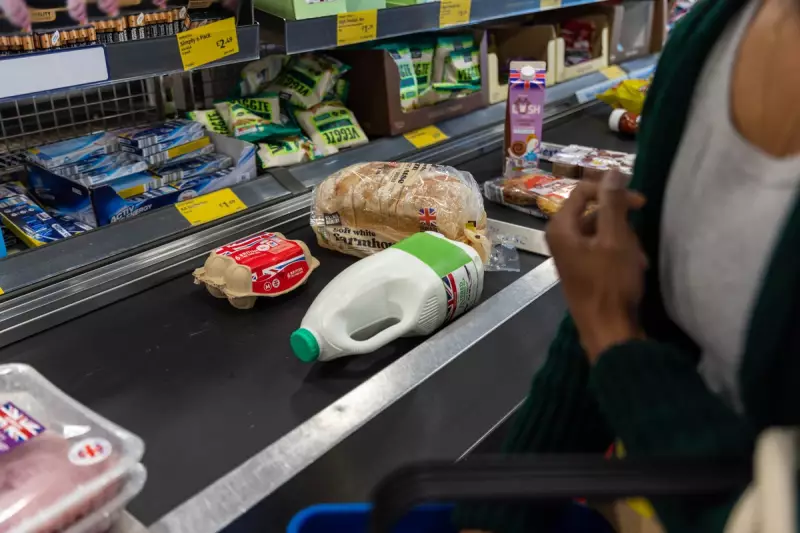UK Inflation Plunges to 3.2% as Food Prices Fall, Boosting Rate Cut Hopes
