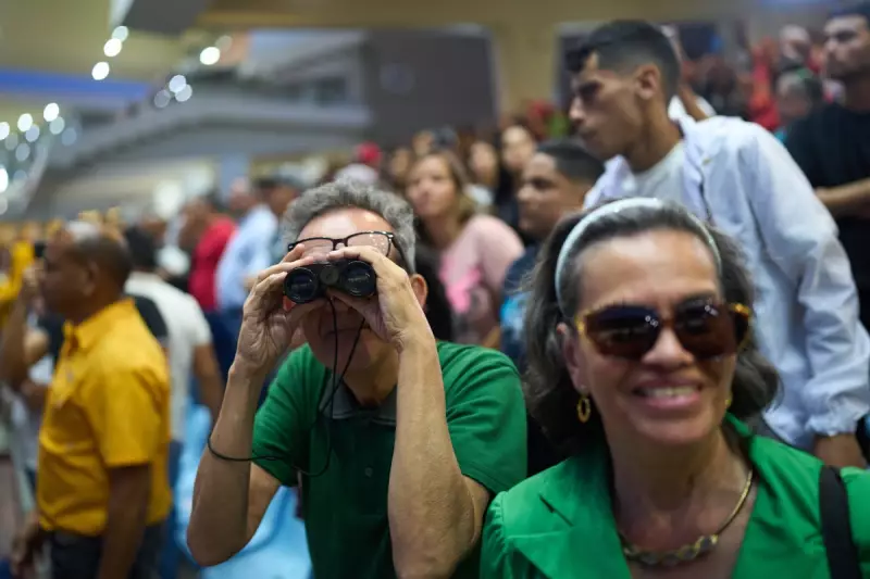 Venezuelans Seek Joy at the Racetrack Amid Political Turmoil and US Threats