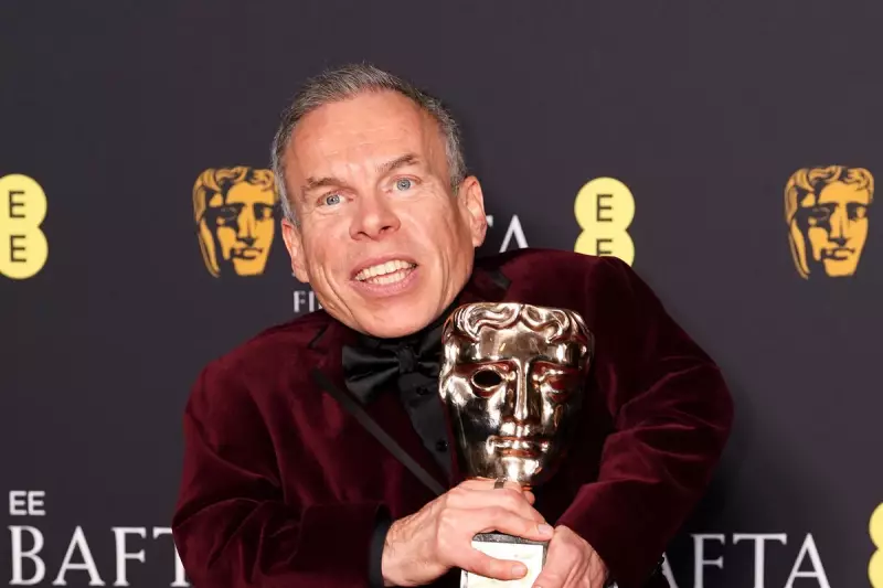 Warwick Davis Awarded OBE in New Year Honours for Drama and Charity