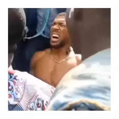 Anthony Joshua Car Crash: Two Friends Killed, Boxer Injured in Nigeria