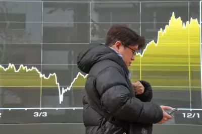 Asian Markets Rise as S&P 500 Hits Record High on Strong US GDP