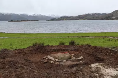 Bronze Age Burial Chamber Rediscovered on Bute Reveals Two Ancient Scots