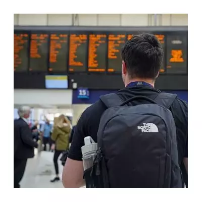 Christmas Travel Chaos: 24M Cars, Rail Shutdowns & Port Queues