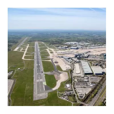 Emergency Landing at Manchester Airport: Passengers Evacuated After Hydraulics Alert