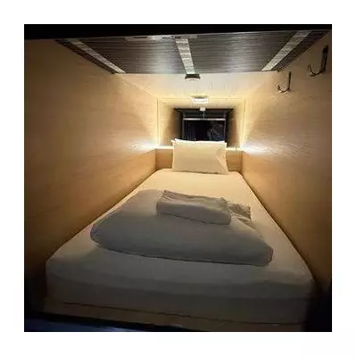 London's 'Coffin' Hotel: Inside the £35 Pods in Piccadilly Circus