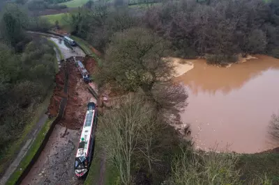 Major Incident on Llangollen Canal: Sinkhole Forces Rescue of 10+