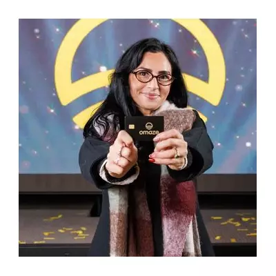 Mum-of-four wins £1m Omaze prize, friend's four-word shock response