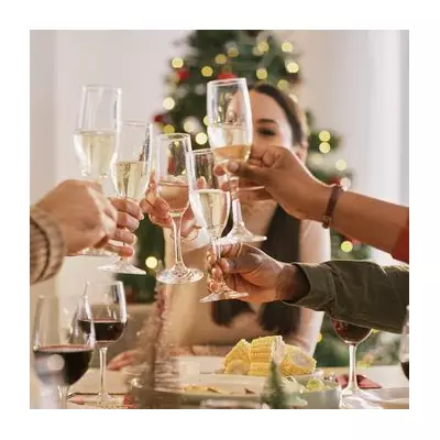 Prosecco Teeth Warning: Dentist's Festive Alert on Christmas Bubbly