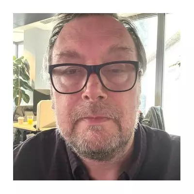 Ryanair passenger slams 'worst plane food ever' in £11 panini outrage