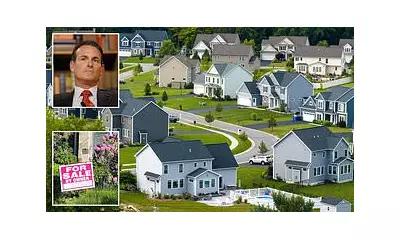 US Housing Market Warning: Top Builder Slashes Prices by 10%