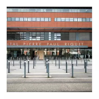 Woman, 23, takes dead newborn in backpack to Toulouse hospital