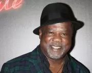 Actor Isiah Whitlock Jr., known for 'The Wire' and 'She's Gotta Have It', dies at 71