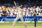 Alex Carey's Ashes Century Marred by DRS Controversy in Adelaide Test