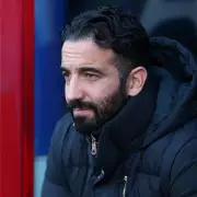 Amorim defends 'schoolboy' Mount after Keane's brutal Man Utd criticism