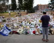 Bondi Beach Attack: Australia Marks One Week with Vigils and New Laws