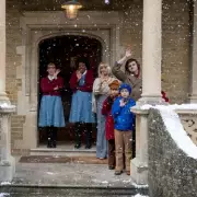 Call the Midwife Christmas Specials: Coronation Street Star Returns in 1971 Hong Kong Drama