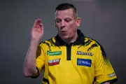 Chisnall's 11 180s Not Enough as Pietreczko Claims World Darts Championship Thriller