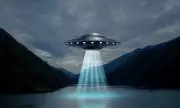 Christmas UFO Sightings Surge 75%: Experts Reveal Festive Cause