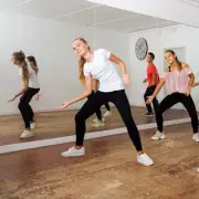 Dance Teacher Stunned by Student's 'Gha'naye' Name - It's Pronounced Jenny