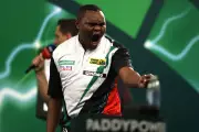Darts Star Munyua Tried to Pocket Ally Pally Wasp for Luck in Shock Win