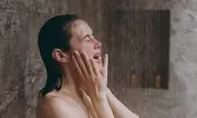 Dermatologist's 5 Shower Mistakes You're Making & How to Fix Them